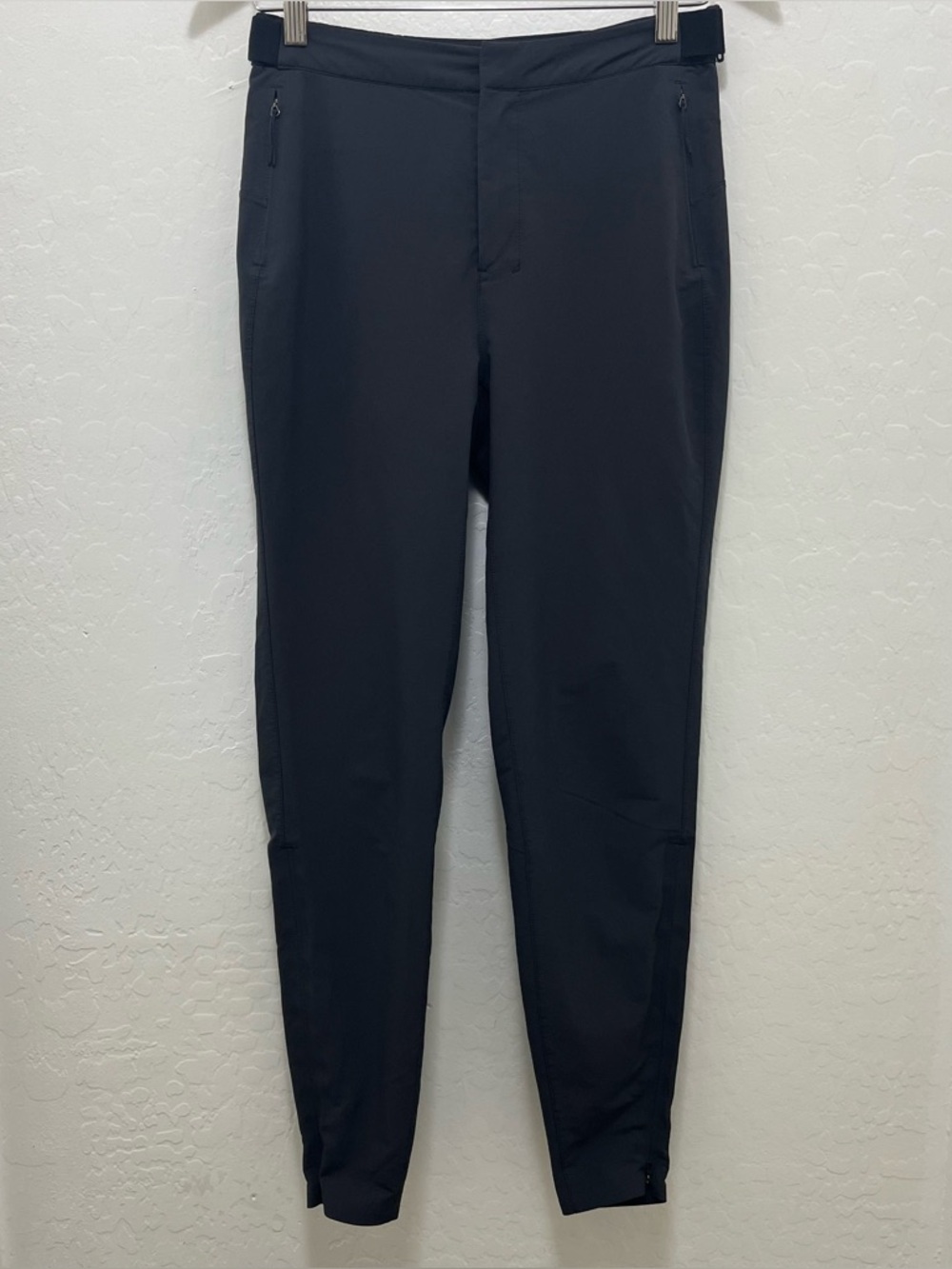 lululemon Lab Esker Slim Pant Trouser Sz 4 Black / Office Travel Casual